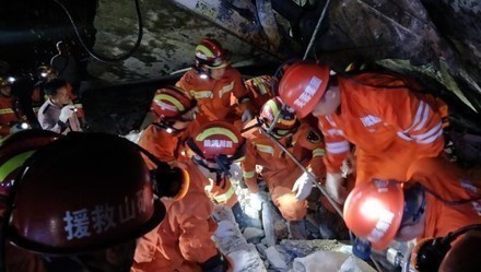 液體硅膠廠家心系地震災(zāi)區(qū)，祈禱平安